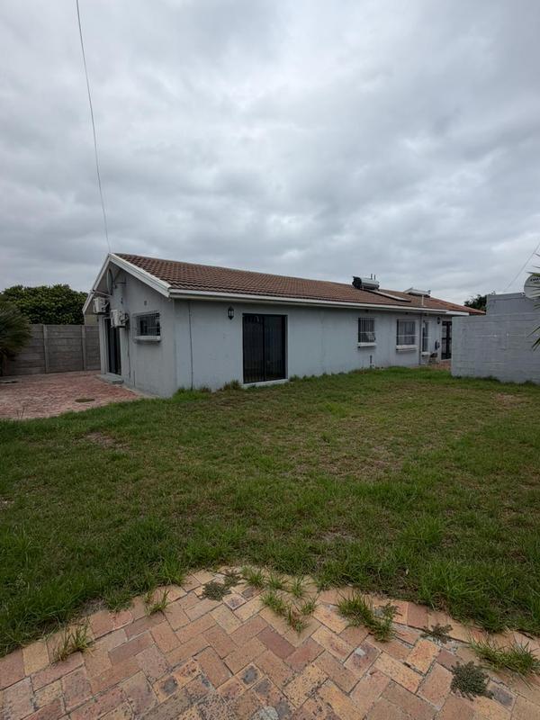 4 Bedroom Property for Sale in Morgenster Western Cape